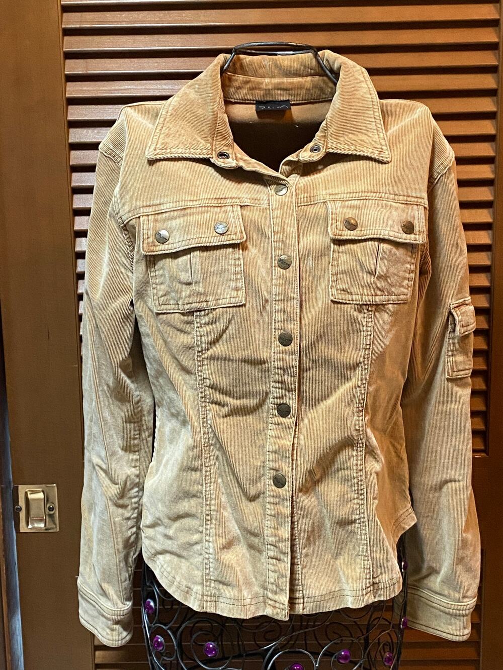Vintage 2000s ZAKO USA fine tan corduroy utility jacket Size: see measurements
